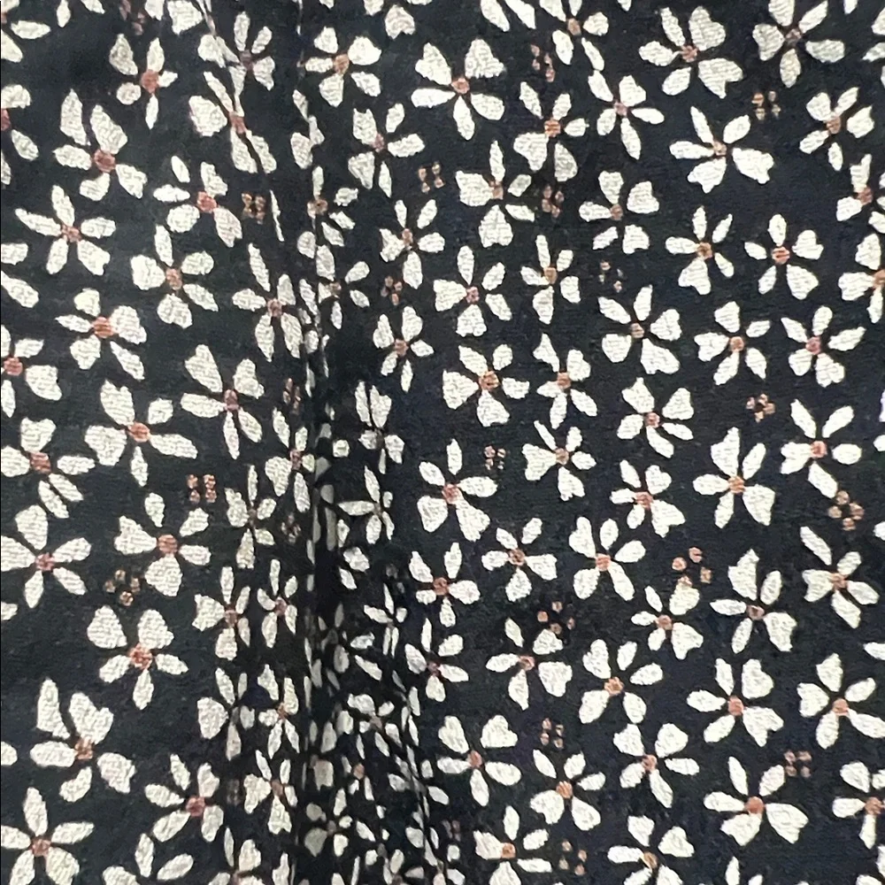 Brandy Melville Black and‎ Cream Floral Skirt, One Size